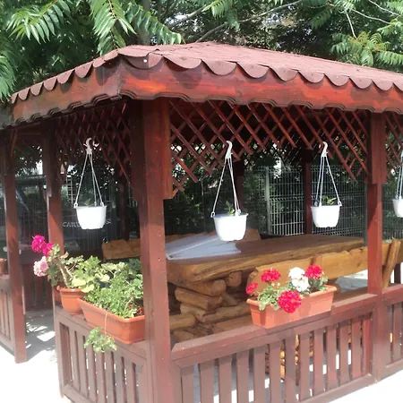 Konukevi Nicolas Tripla Eforie Nord